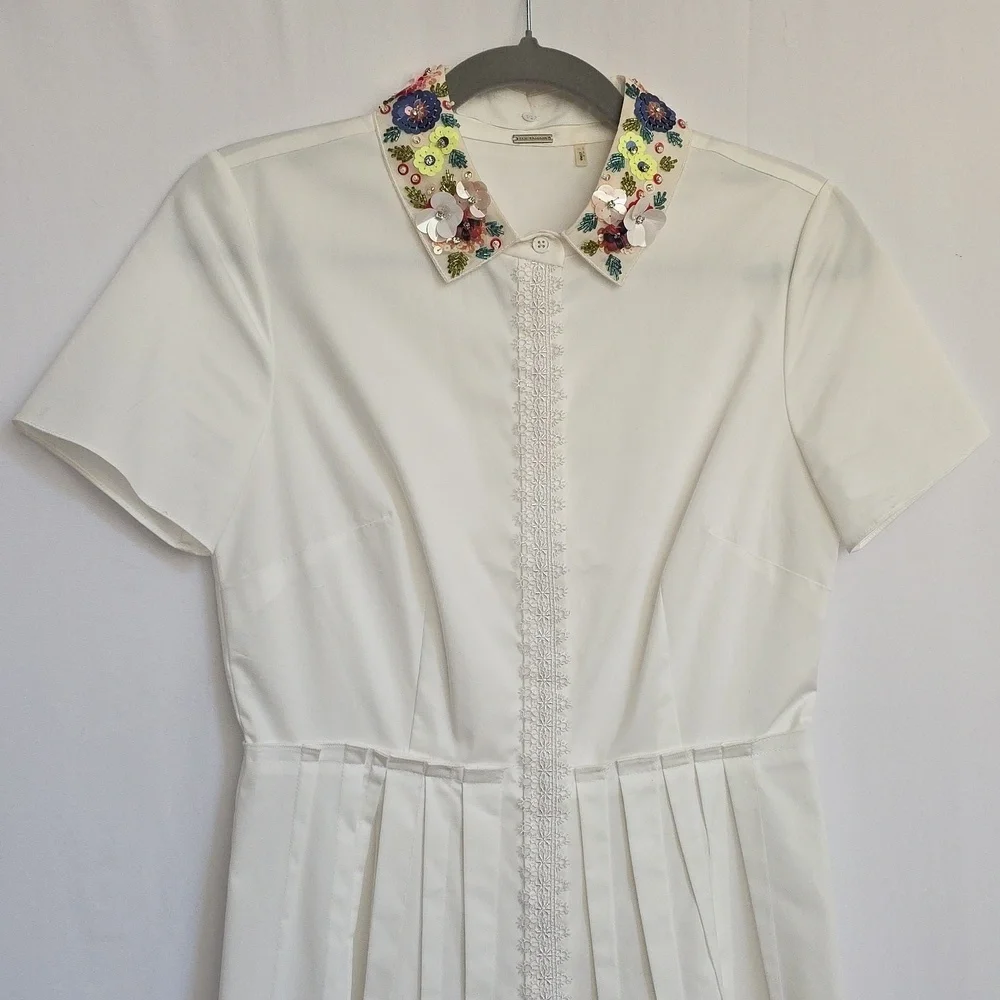 Elie Tahari White Dress w/Lace, Sequins, Rhinestones & Bead Accents. Size 2 - Picture 2 of 13